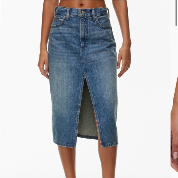 Aritzia Denim Forum The 90’s Halle Denim Skirt Size 24 - Picture 3 of 7